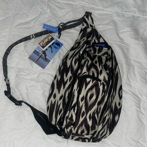 NWT small KAVU bag